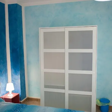 Σπίτι διακοπών 2 Bedrooms House With View And Balcony At *