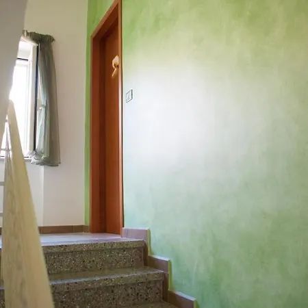 2 Bedrooms House With View And Balcony At Σπίτι διακοπών